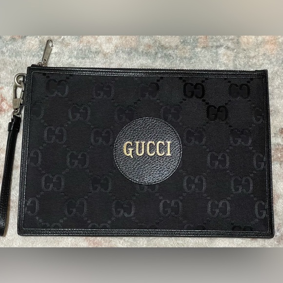 GUCCI OFF THE GRID CLUTCH NWT Full Set - Picture 3 of 14